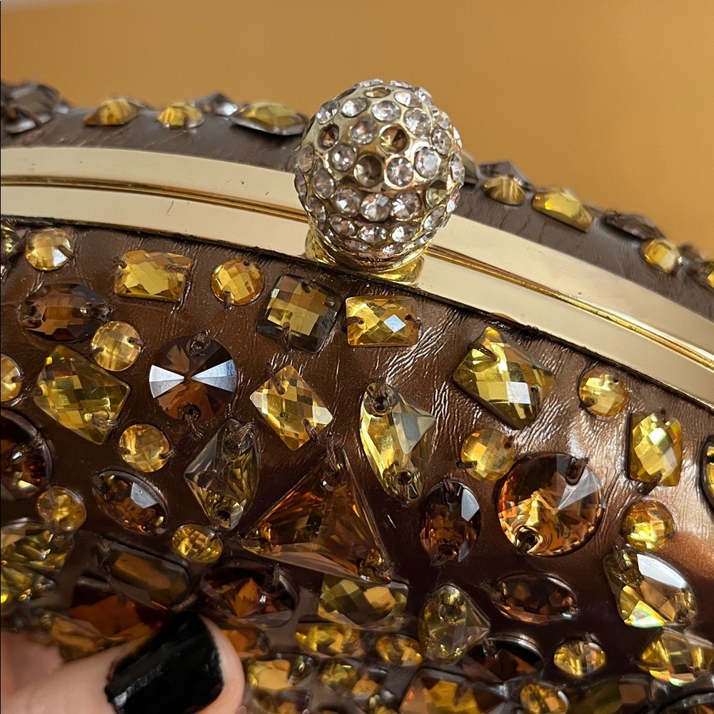 Bejeweled hard case Clutch embellished with gold & Amber crystals & rhinestones. - Picture 8 of 14